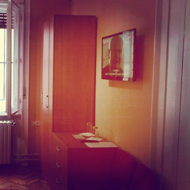 Family Top Rooms Bela Lada Sobe Novi Sad Eksteriør bilde