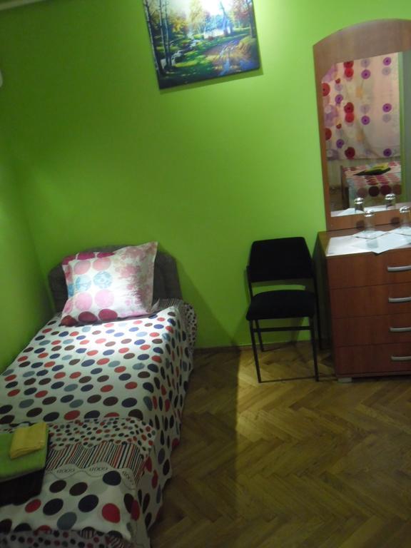 Family Top Rooms Bela Lada Sobe Novi Sad Rom bilde