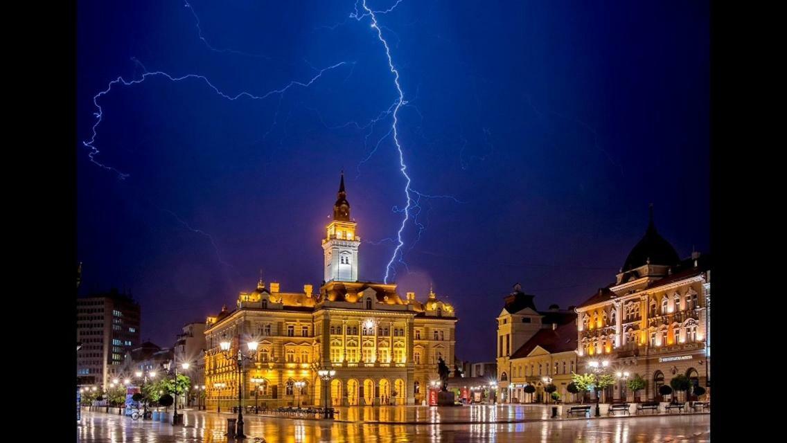 Family Top Rooms Bela Lada Sobe Novi Sad Eksteriør bilde